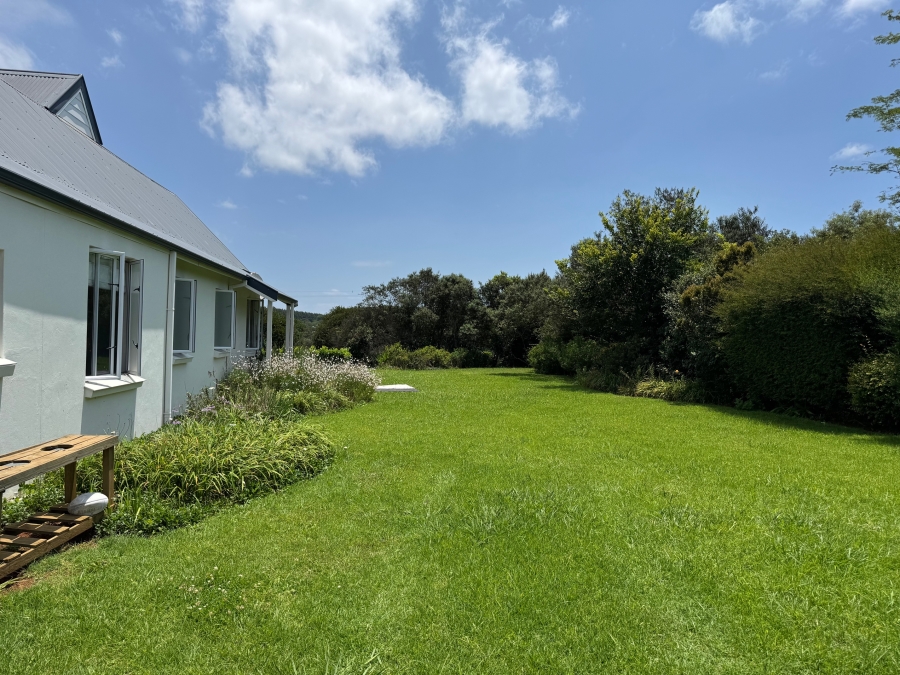 To Let 4 Bedroom Property for Rent in Garlington KwaZulu-Natal