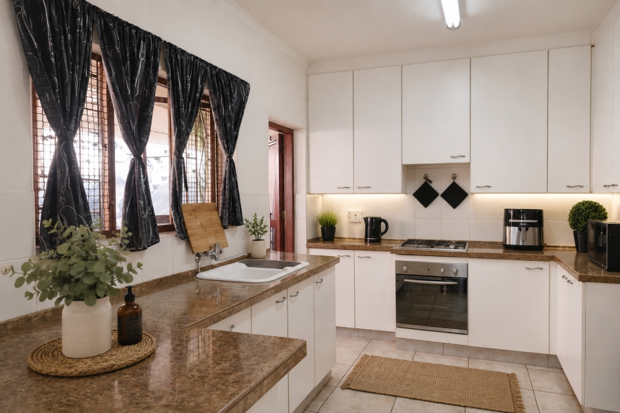 3 Bedroom Property for Sale in Amanzimtoti KwaZulu-Natal