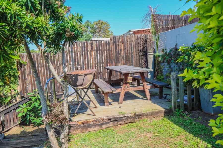 To Let 3 Bedroom Property for Rent in Amanzimtoti KwaZulu-Natal