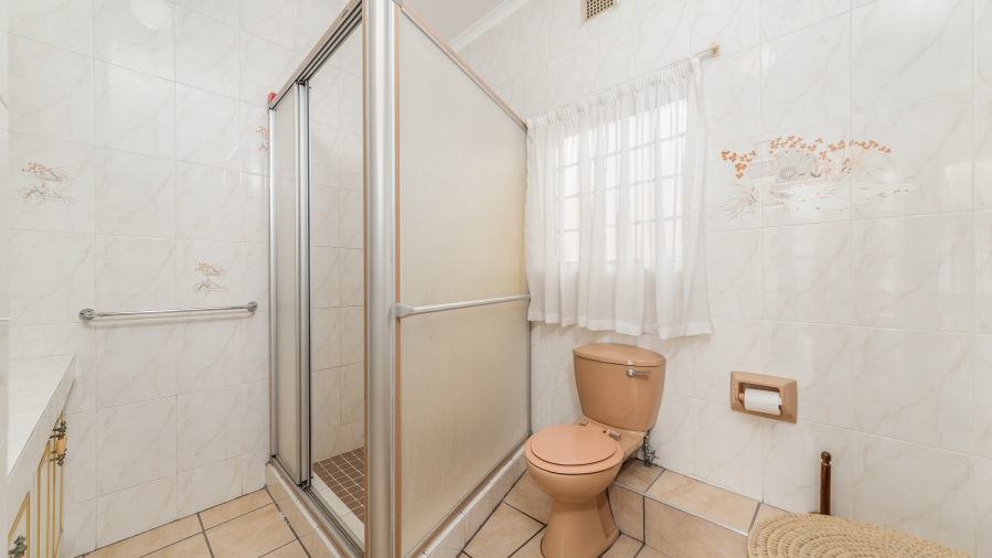 5 Bedroom Property for Sale in Zinkwazi Beach KwaZulu-Natal