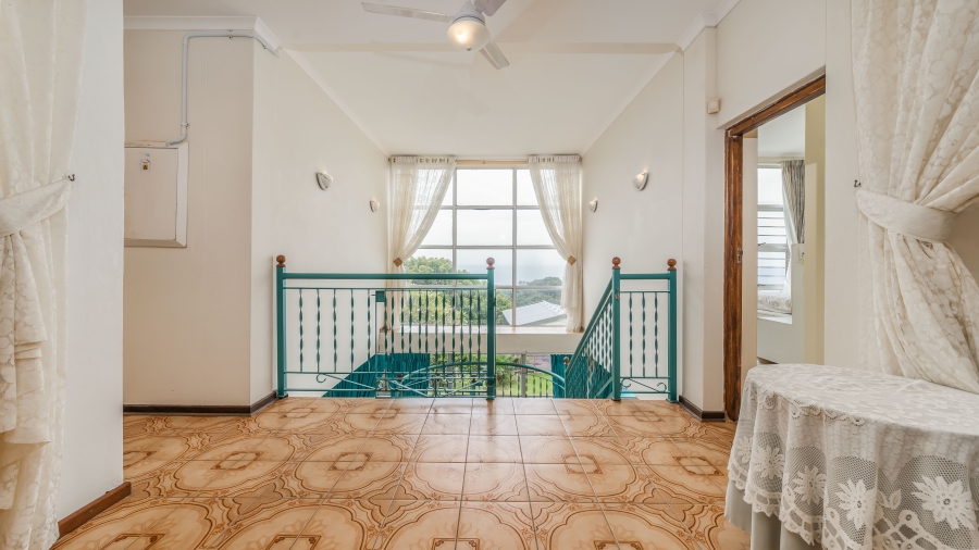 5 Bedroom Property for Sale in Zinkwazi Beach KwaZulu-Natal