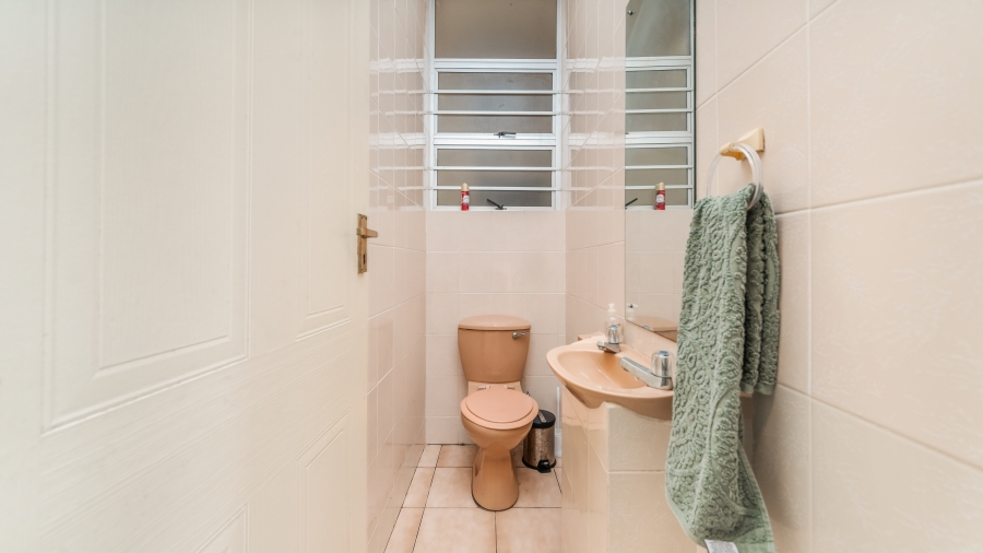 5 Bedroom Property for Sale in Zinkwazi Beach KwaZulu-Natal