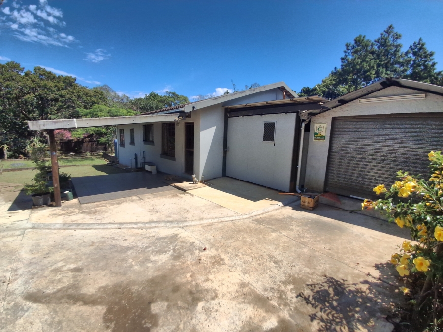3 Bedroom Property for Sale in Glenmore KwaZulu-Natal