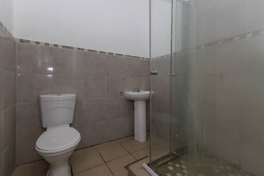 6 Bedroom Property for Sale in Westville Central KwaZulu-Natal