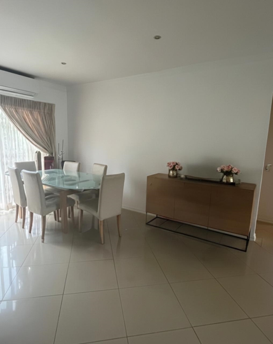 3 Bedroom Property for Sale in Broadlands KwaZulu-Natal