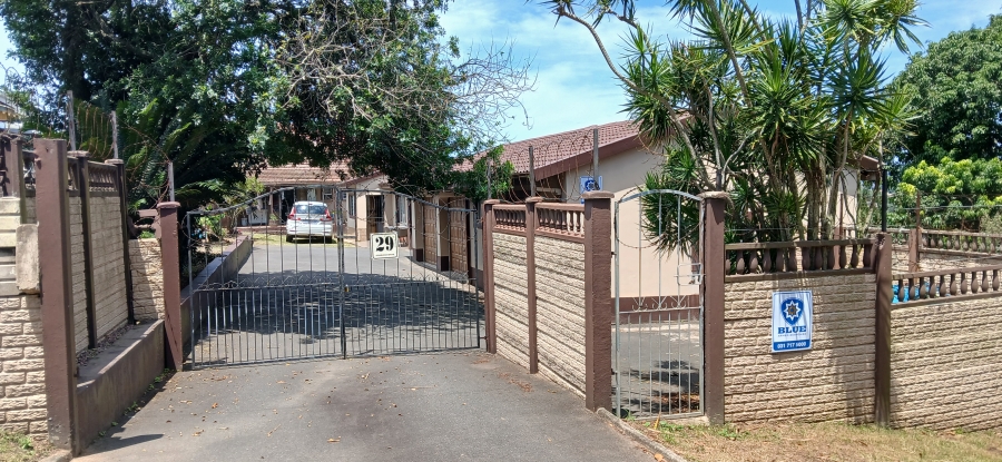 3 Bedroom Property for Sale in Mount Vernon KwaZulu-Natal