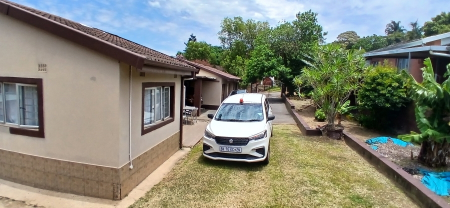 3 Bedroom Property for Sale in Mount Vernon KwaZulu-Natal