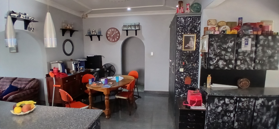 3 Bedroom Property for Sale in Mount Vernon KwaZulu-Natal