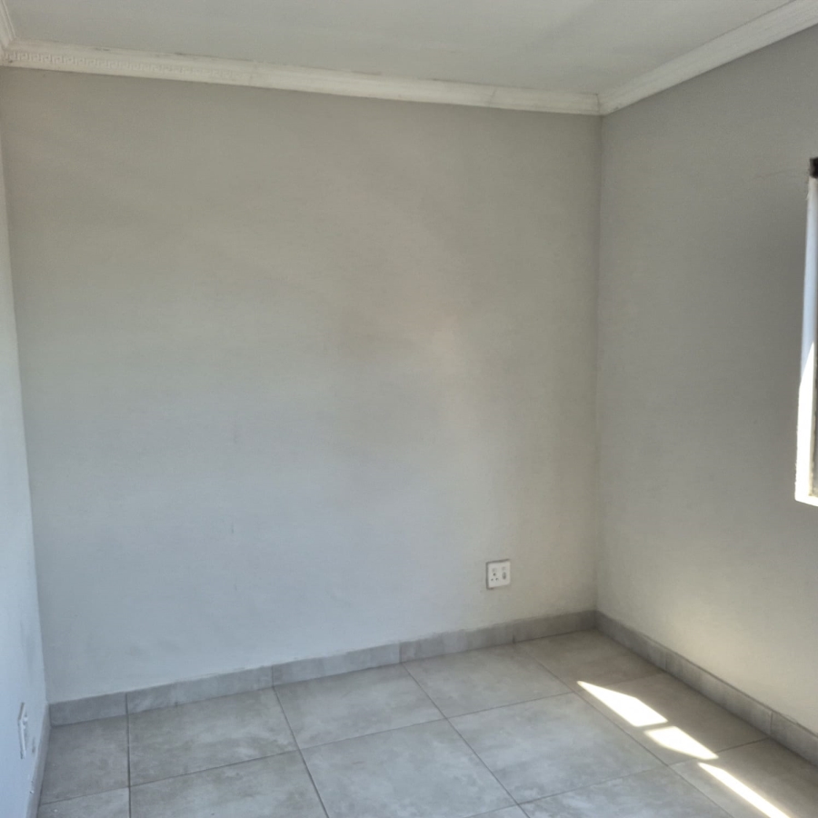 To Let 2 Bedroom Property for Rent in Montclair KwaZulu-Natal