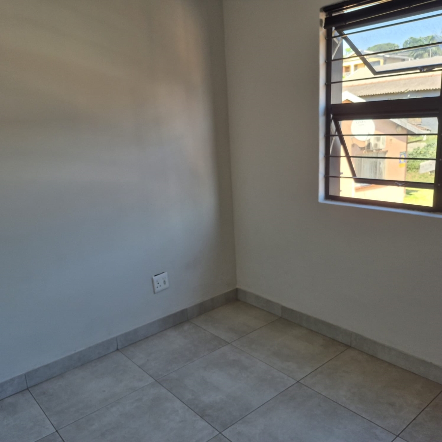 To Let 2 Bedroom Property for Rent in Montclair KwaZulu-Natal