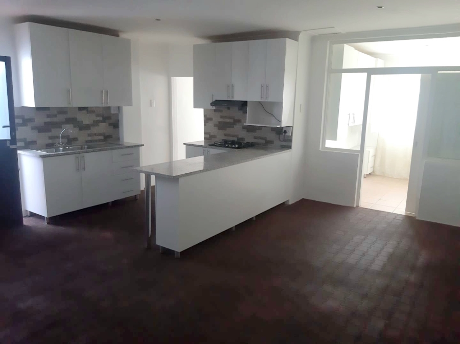 2 Bedroom Property for Sale in Cowies Hill KwaZulu-Natal