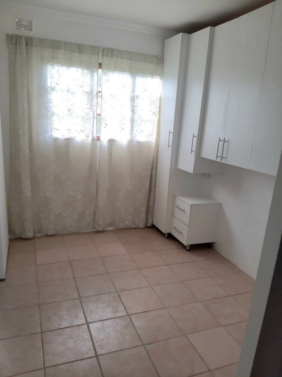 2 Bedroom Property for Sale in Cowies Hill KwaZulu-Natal