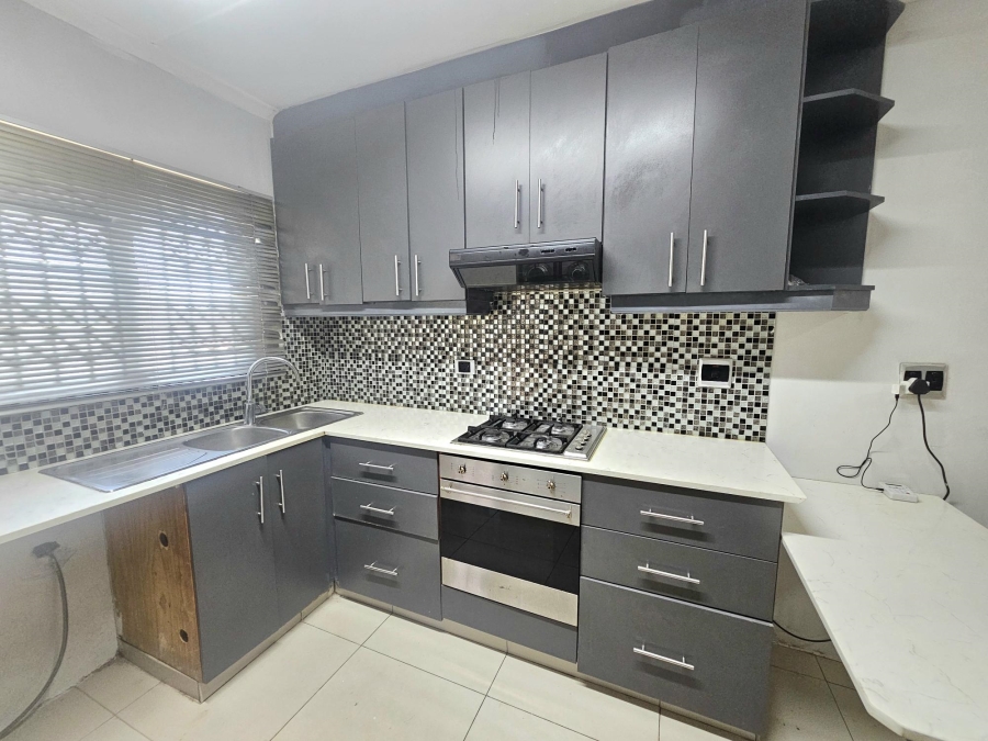 To Let 3 Bedroom Property for Rent in Escombe KwaZulu-Natal