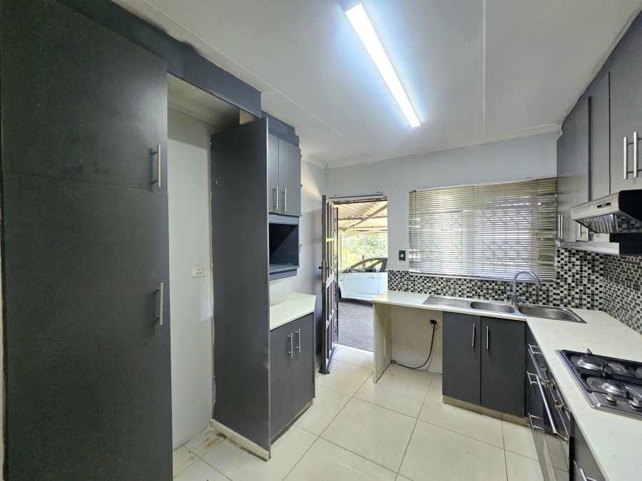 To Let 3 Bedroom Property for Rent in Escombe KwaZulu-Natal