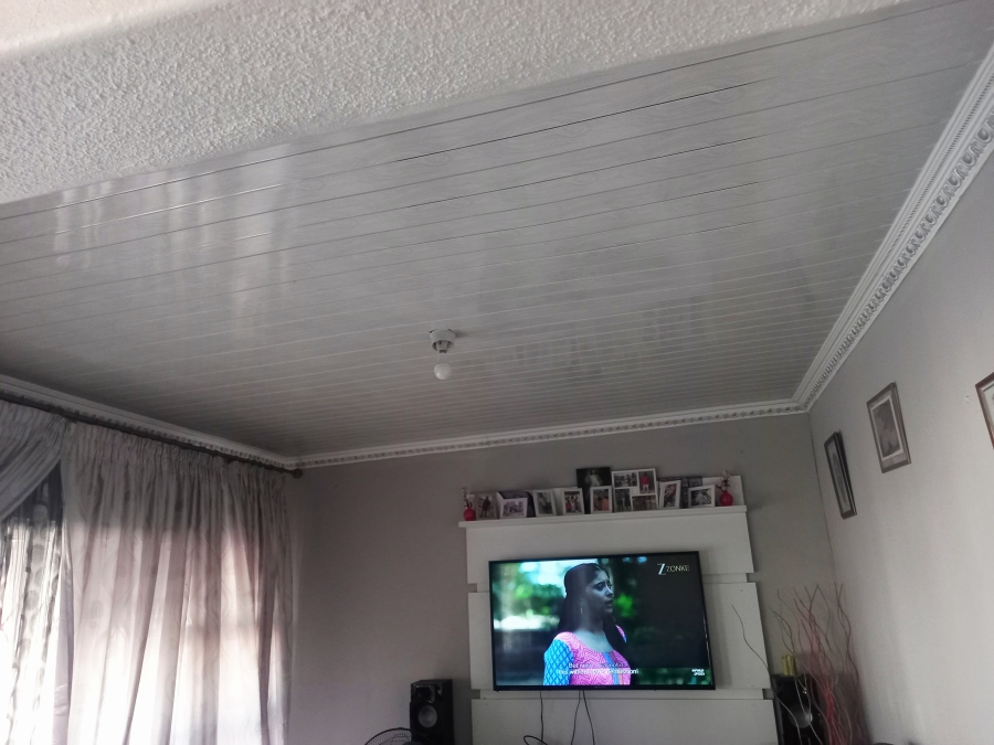 3 Bedroom Property for Sale in Esikhawini KwaZulu-Natal