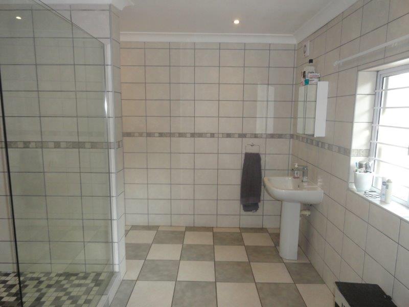 To Let 4 Bedroom Property for Rent in Hatton Estate KwaZulu-Natal