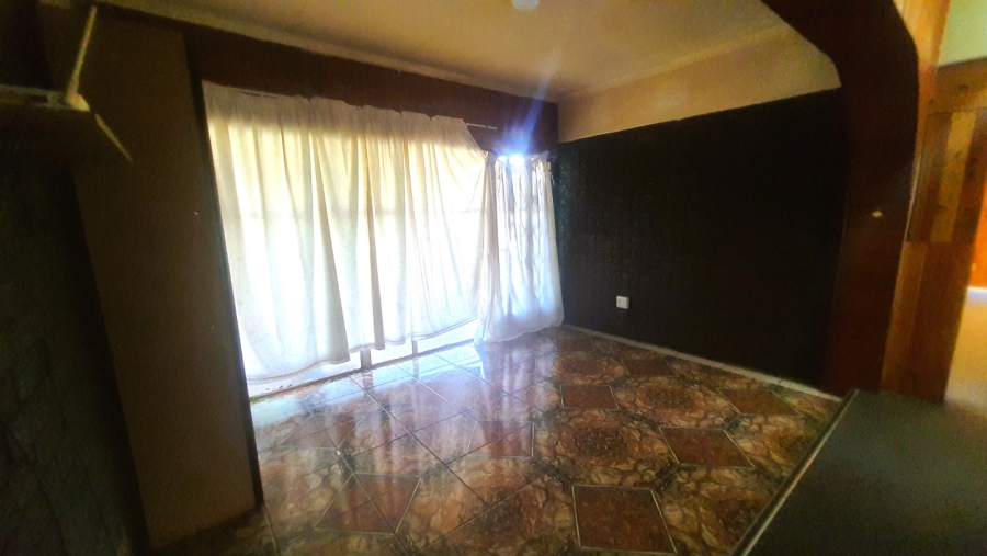 4 Bedroom Property for Sale in Amajuba Park KwaZulu-Natal