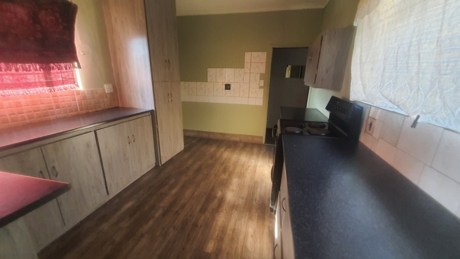 4 Bedroom Property for Sale in Amajuba Park KwaZulu-Natal