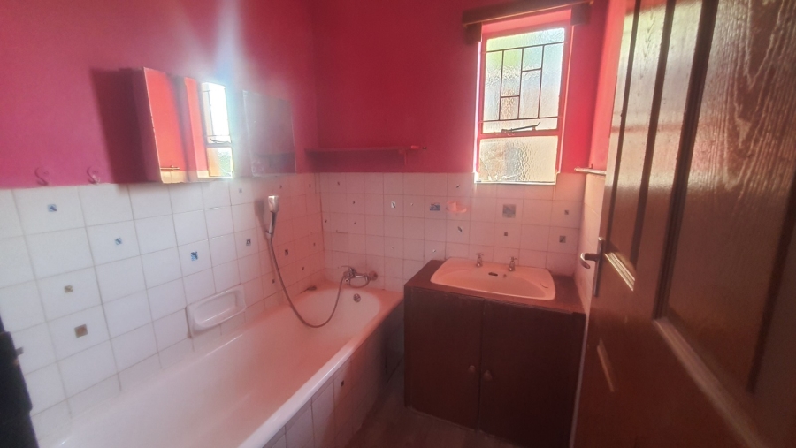 4 Bedroom Property for Sale in Amajuba Park KwaZulu-Natal