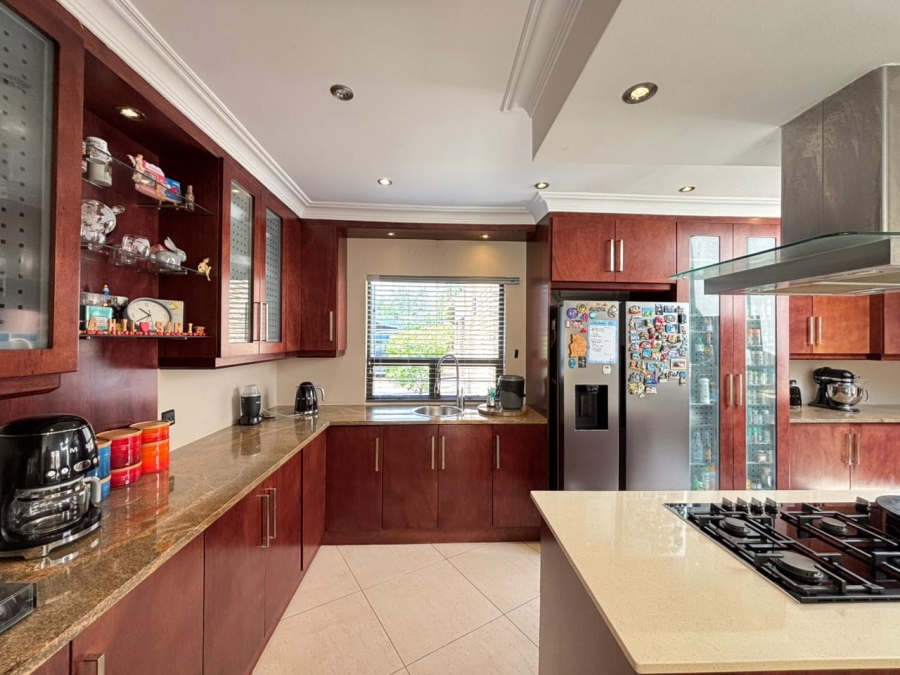 5 Bedroom Property for Sale in Westville Central KwaZulu-Natal