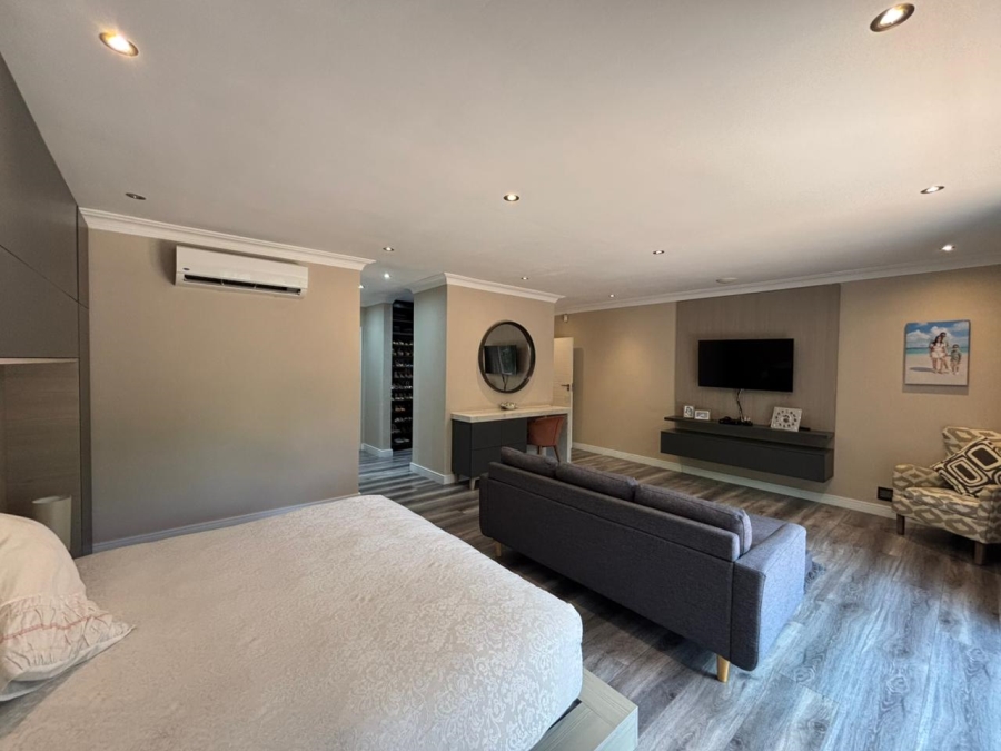 5 Bedroom Property for Sale in Westville Central KwaZulu-Natal