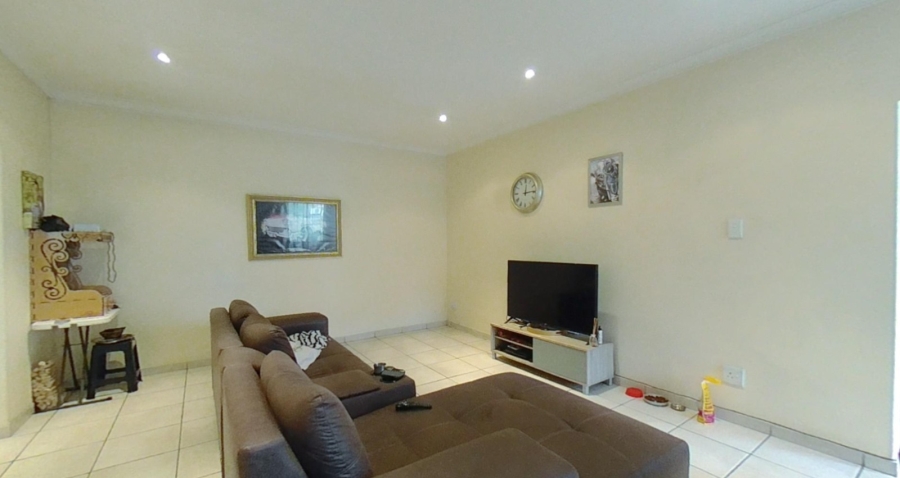 2 Bedroom Property for Sale in Windermere KwaZulu-Natal