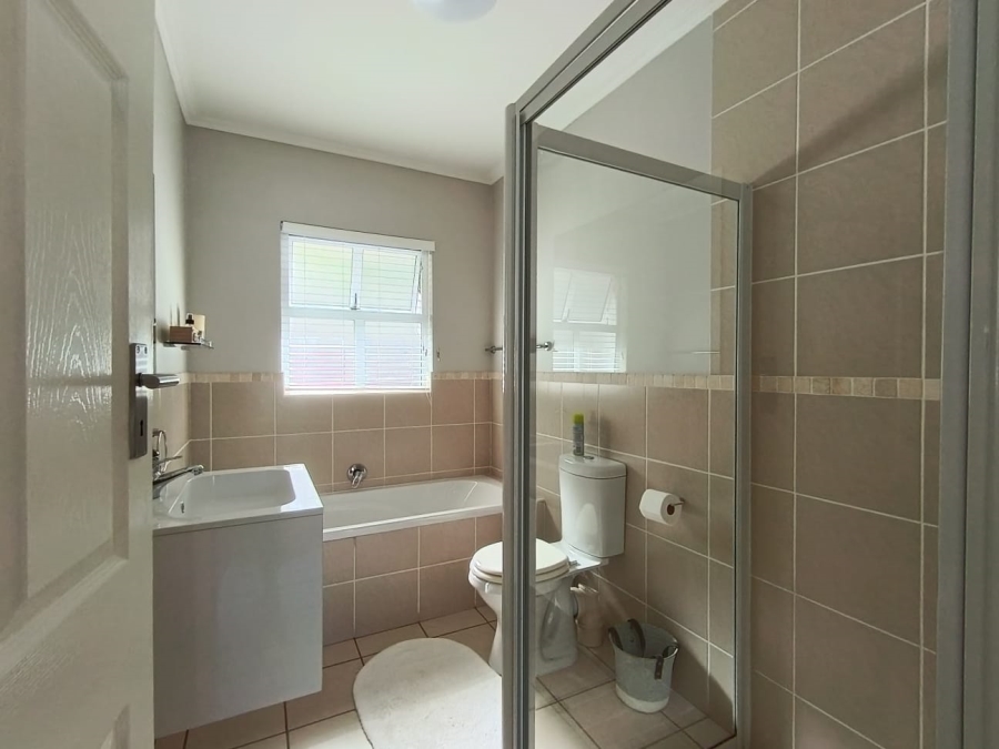 To Let 3 Bedroom Property for Rent in Caledon Estate KwaZulu-Natal