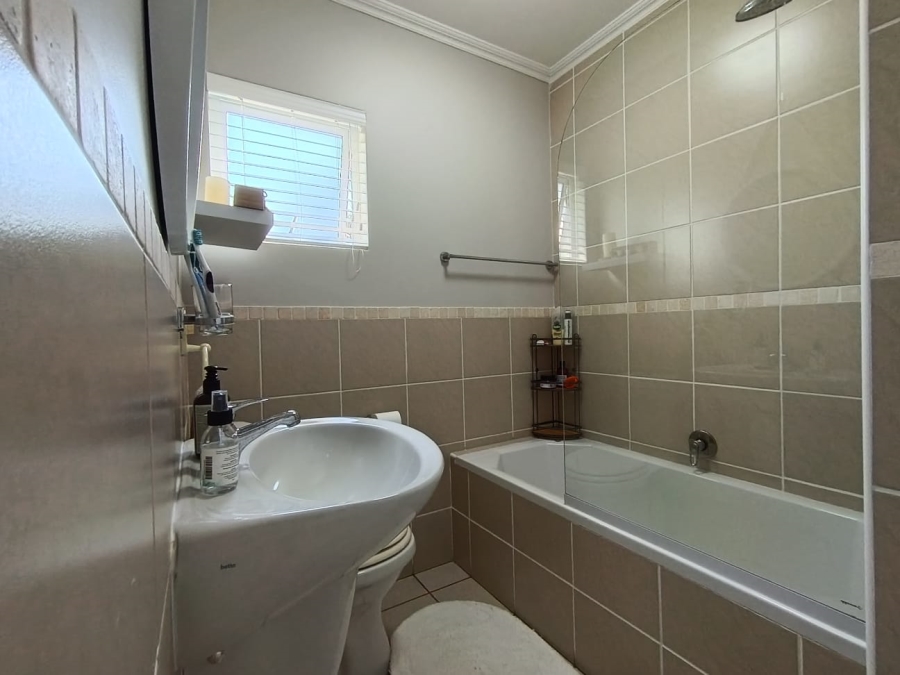 To Let 3 Bedroom Property for Rent in Caledon Estate KwaZulu-Natal