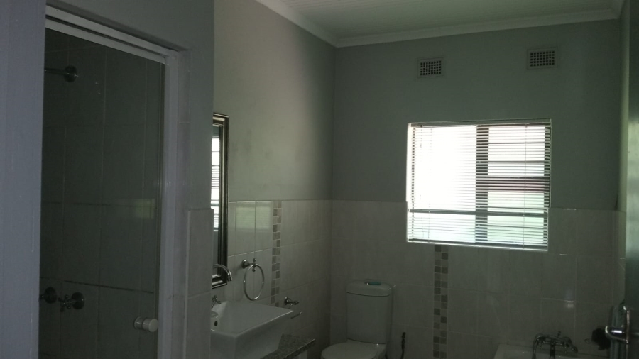 4 Bedroom Property for Sale in Meer En See KwaZulu-Natal