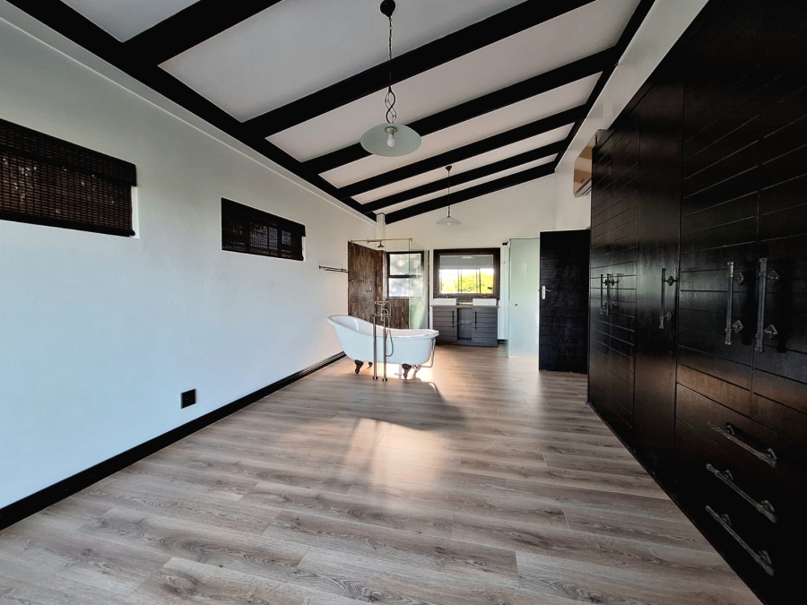 4 Bedroom Property for Sale in Dunkirk Estate KwaZulu-Natal