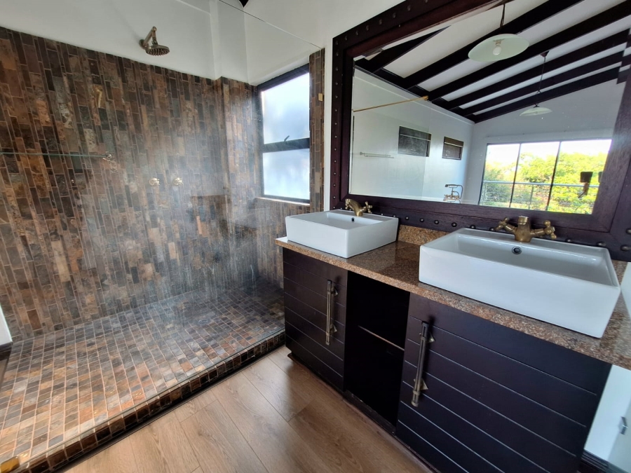 4 Bedroom Property for Sale in Dunkirk Estate KwaZulu-Natal