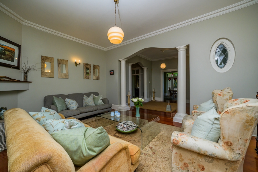 4 Bedroom Property for Sale in Glenwood KwaZulu-Natal