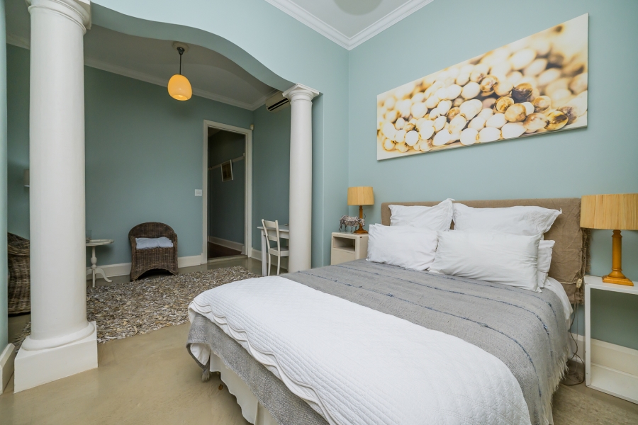 4 Bedroom Property for Sale in Glenwood KwaZulu-Natal