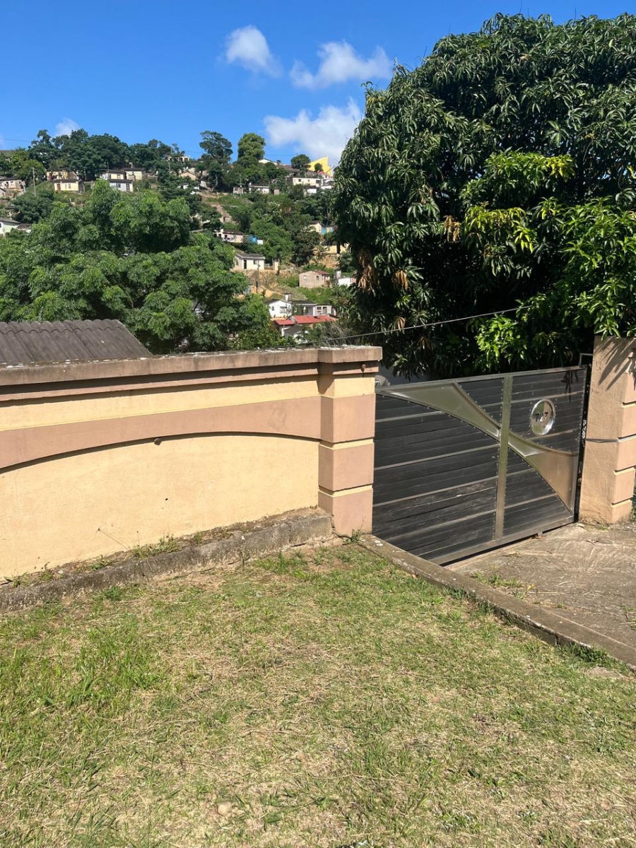 To Let 2 Bedroom Property for Rent in Umlazi P KwaZulu-Natal