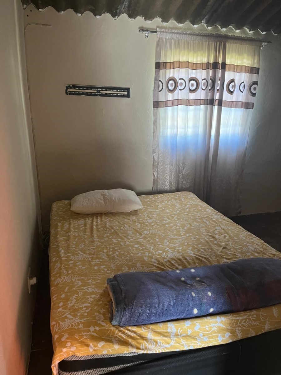 To Let 2 Bedroom Property for Rent in Umlazi P KwaZulu-Natal