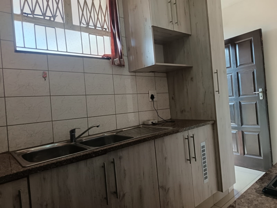 2 Bedroom Property for Sale in Windermere KwaZulu-Natal