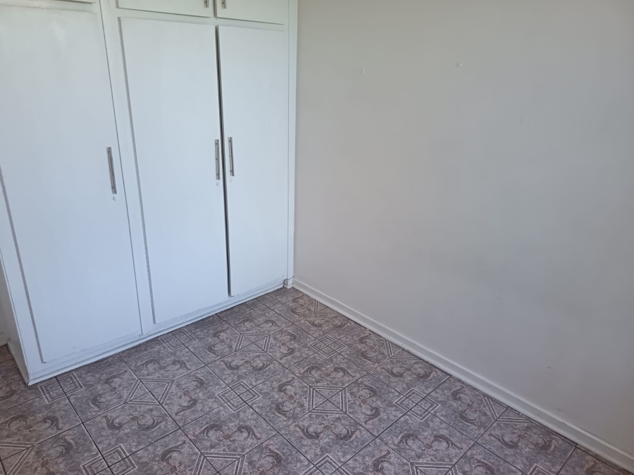 2 Bedroom Property for Sale in Windermere KwaZulu-Natal