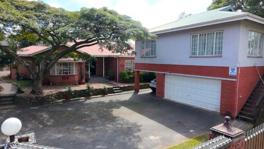 4 Bedroom Property for Sale in Manors KwaZulu-Natal