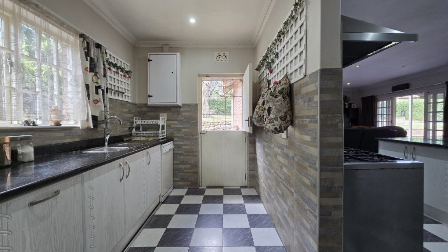 4 Bedroom Property for Sale in Manors KwaZulu-Natal