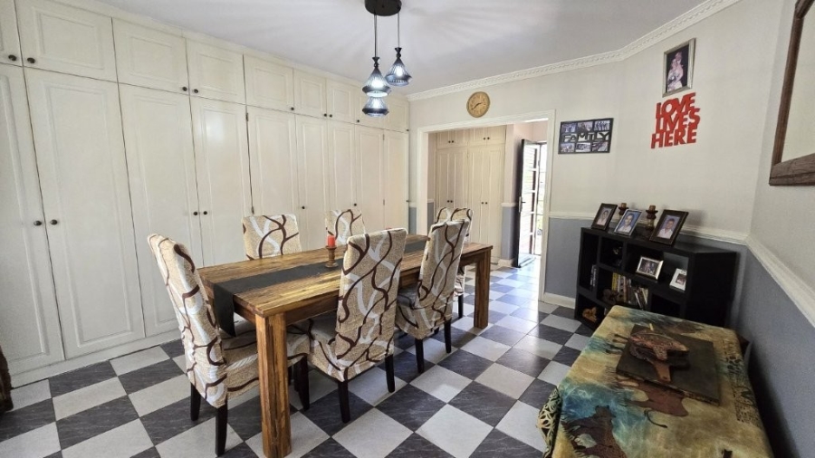 4 Bedroom Property for Sale in Manors KwaZulu-Natal