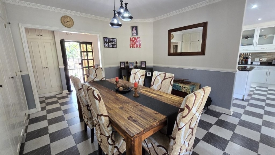 4 Bedroom Property for Sale in Manors KwaZulu-Natal