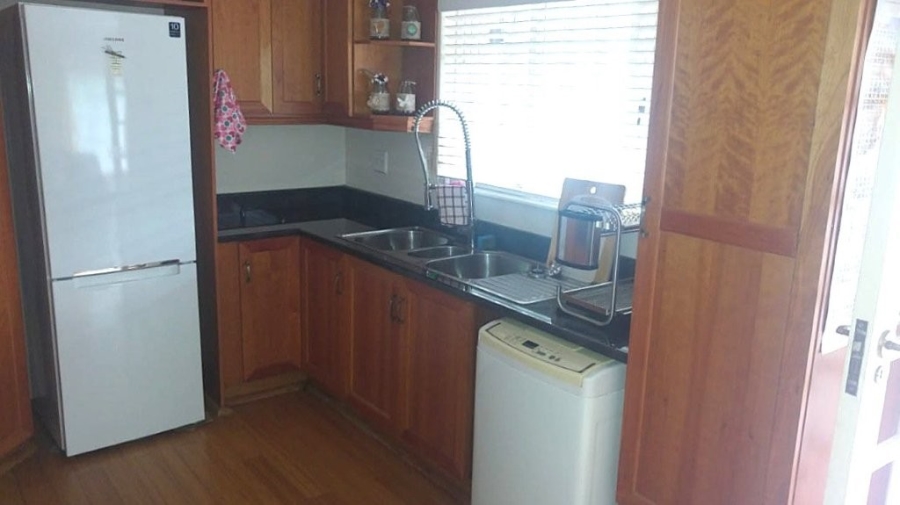 4 Bedroom Property for Sale in Manors KwaZulu-Natal