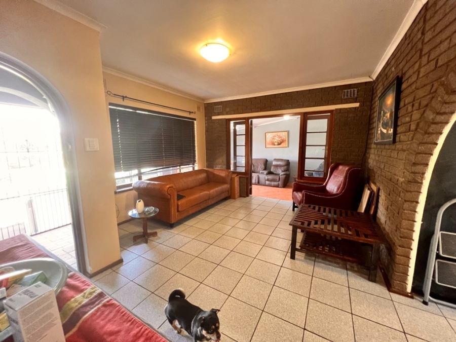 3 Bedroom Property for Sale in Ocean View KwaZulu-Natal