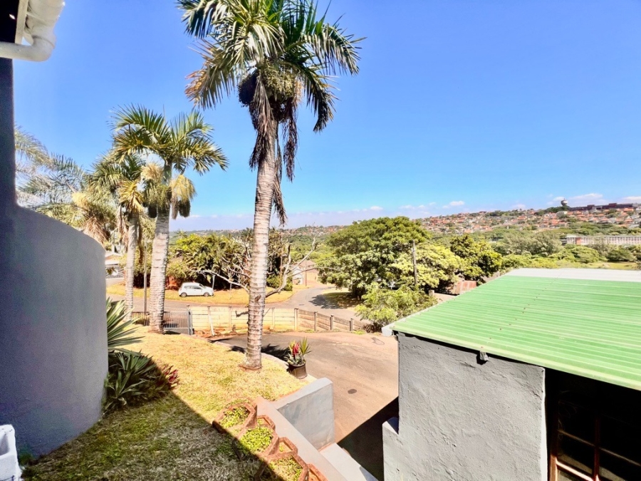 3 Bedroom Property for Sale in Ocean View KwaZulu-Natal