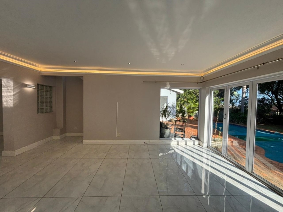 4 Bedroom Property for Sale in Glenwood KwaZulu-Natal