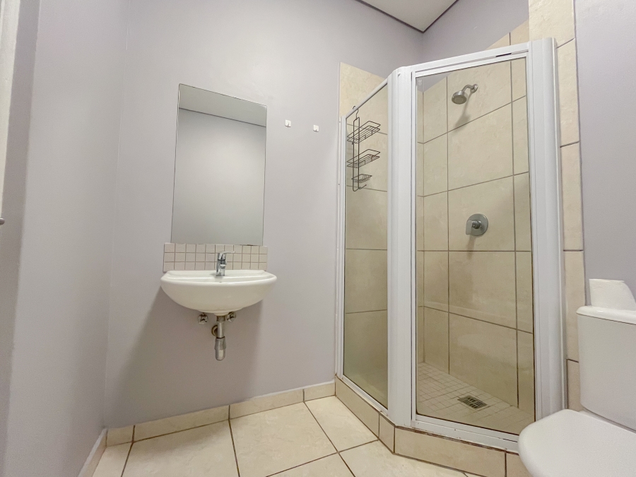 To Let 2 Bedroom Property for Rent in Ballito Central KwaZulu-Natal