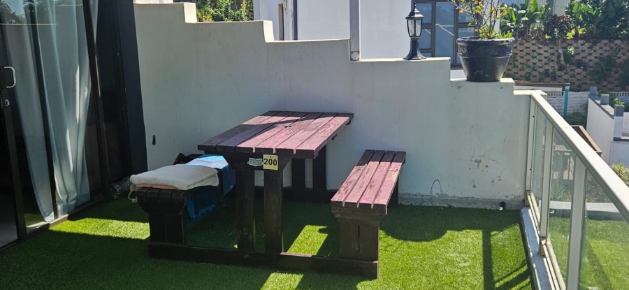 To Let 1 Bedroom Property for Rent in Shakas Rock KwaZulu-Natal