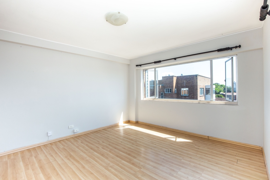 1 Bedroom Property for Sale in Glenwood KwaZulu-Natal