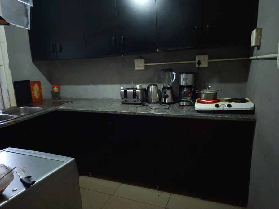 2 Bedroom Property for Sale in Glenwood KwaZulu-Natal