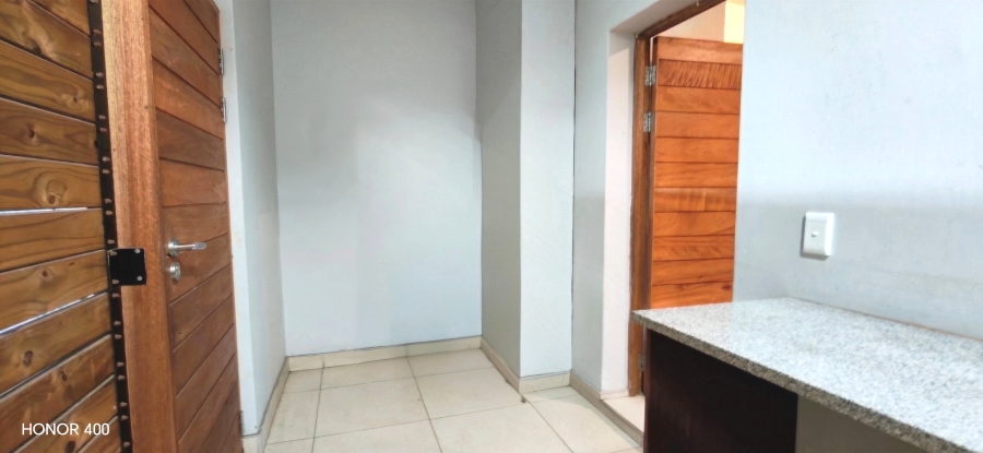 1 Bedroom Property for Sale in Umhlanga Ridge KwaZulu-Natal